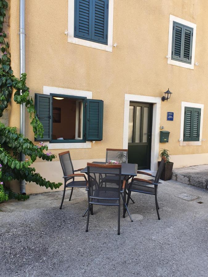 Apartman Kalinic Ston Exterior foto